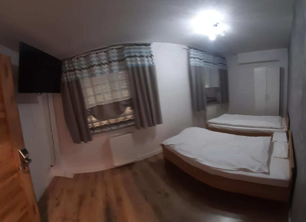 Sosnowy Dworek Sabat Imielno  외부 사진